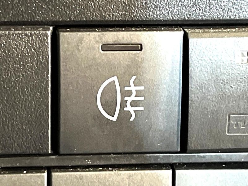 2024 Toyota Raize 5AA-A202A (UW-6a696d8129f52)[8]