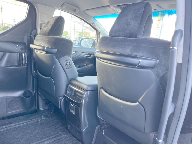 2016 Toyota Vellfire DBA-AGH30W (UW-6a696d9c7b13b)[27]