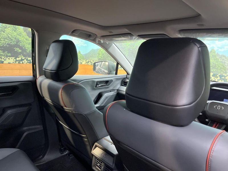 2026 Toyota RAV4 6AA-AXAN64 (UW-6a696dce33a18)[19]