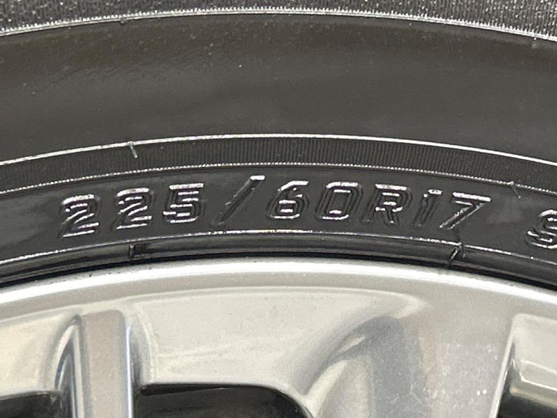 2018 Toyota Vellfire Hybrid DAA-AYH30W (UW-6a696de1a371b)[13]