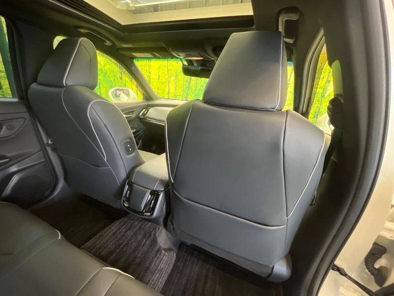 2018 Toyota Crown Hybrid 6AA-AZSH20 (UW-6a696de68563e)[14]