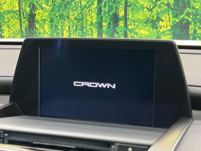 2018 Toyota Crown Hybrid 6AA-AZSH20 (UW-6a696de68563e)[24]