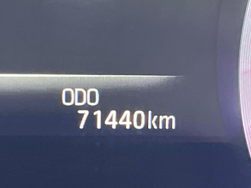 2018 Toyota Crown Hybrid 6AA-AZSH20 (UW-6a696de68563e)[2]