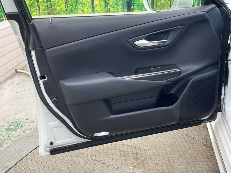 2018 Toyota Crown Hybrid 6AA-AZSH20 (UW-6a696de68563e)[9]