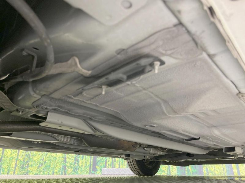 2018 Nissan Note DBA-E12 (UW-6a696e50cd86c)[19]