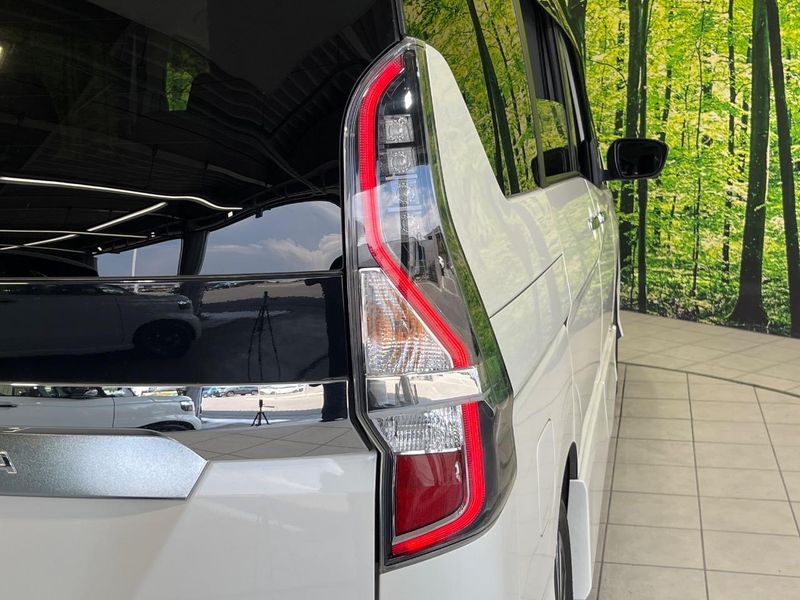 2022 Nissan Serena 5AA-GFC27 (UW-6a696e80abc34)[28]
