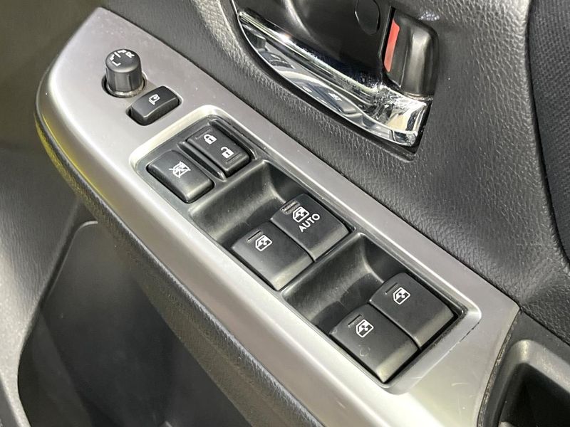 2015 Subaru Impreza Sport DBA-GP7 (UW-6a696e9631926)[12]