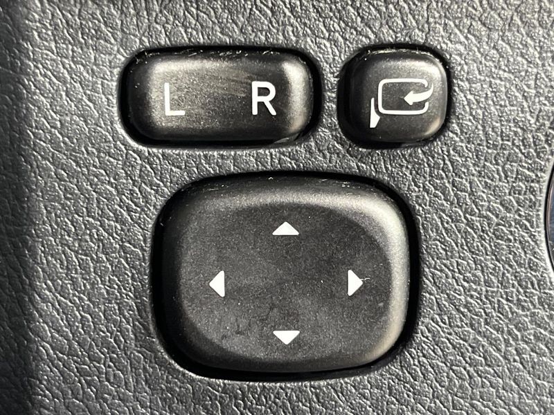 2014 Toyota Mark X DBA-GRX135 (UW-6a696e9e5f493)[14]