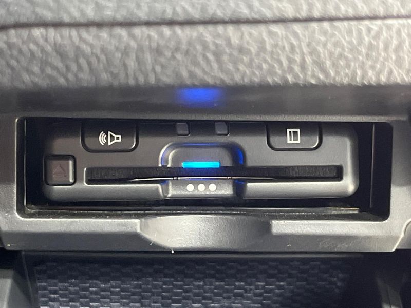 2014 Toyota Mark X DBA-GRX135 (UW-6a696e9e5f493)[16]