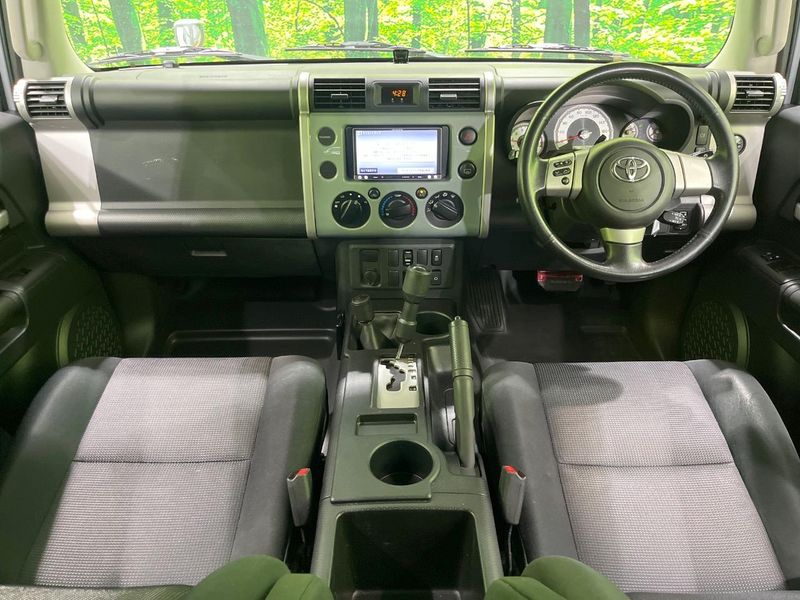 2015 Toyota FJ CRUISER CBA-GSJ15W (UW-6a696ea042f6e)[23]