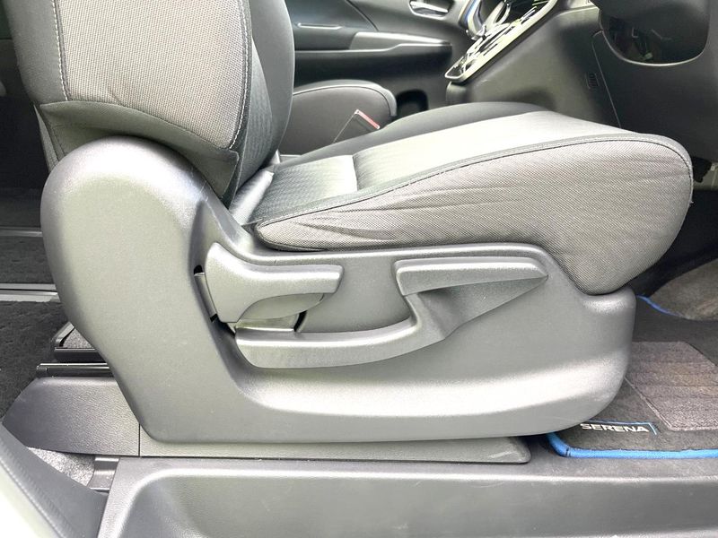 2020 Nissan Serena DAA-HFC27 (UW-6a696ece8ac05)[20]
