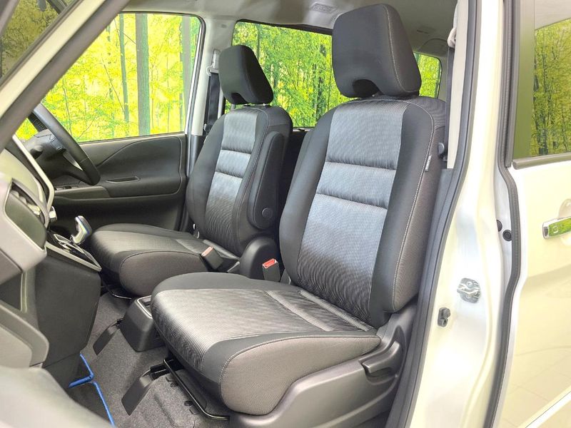 2020 Nissan Serena DAA-HFC27 (UW-6a696ece8ac05)[19]