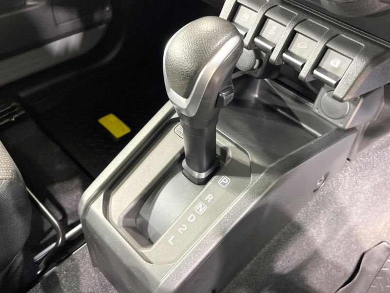 2023 Suzuki Jimny 3BA-JB64W (UW-6a696edfaee88)[26]