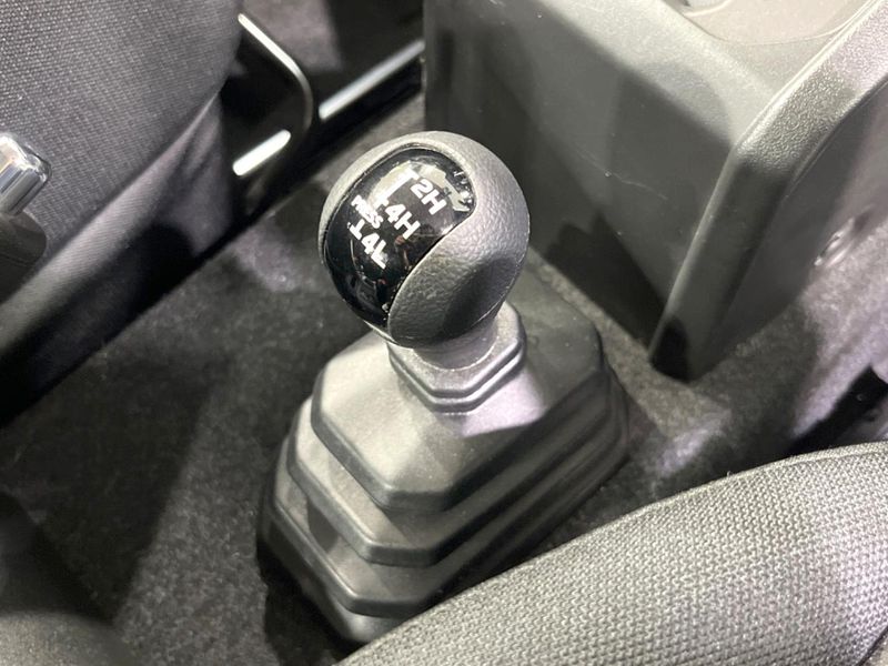 2023 Suzuki Jimny 3BA-JB64W (UW-6a696edfaee88)[28]