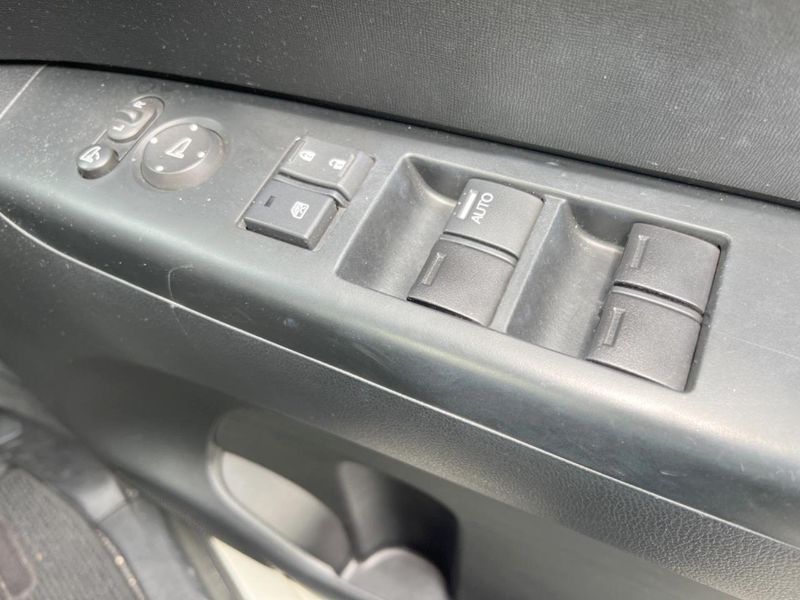 2017 Honda N-BOX DBA-JF1 (UW-6a696ef6e155c)[15]