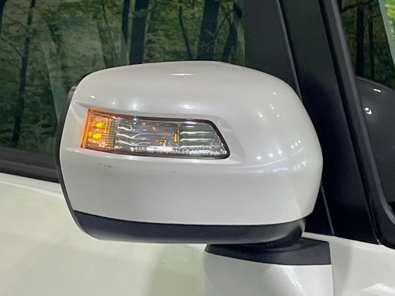 2016 Honda N-BOX CUSTOM DBA-JF1 (UW-6a696ef99b448)[9]