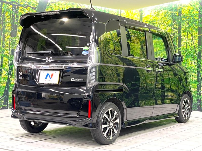 2019 Honda N-BOX CUSTOM 6BA-JF3 (UW-6a696f06f2451)[21]
