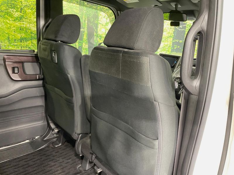 2019 Honda N-BOX CUSTOM 6BA-JF3 (UW-6a696f079ea42)[29]