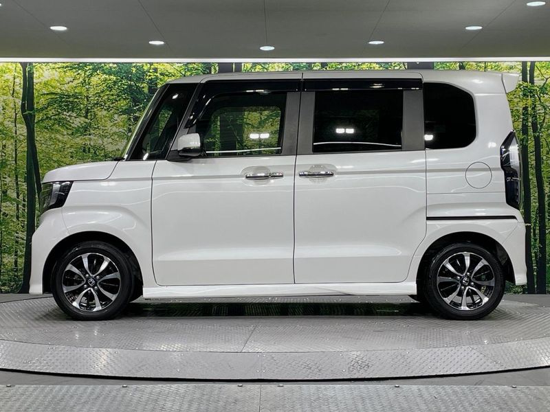 2019 Honda N-BOX CUSTOM 6BA-JF3 (UW-6a696f079ea42)[19]