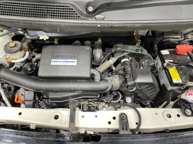 2020 Honda N-BOX CUSTOM 6BA-JF3 (UW-6a696f0b15e81)[4]