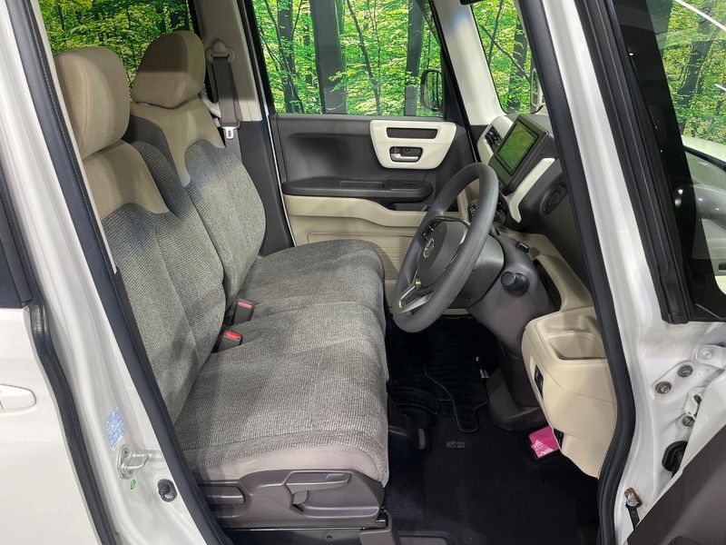 2018 Honda N-BOX DBA-JF4 (UW-6a696f20964bd)[26]