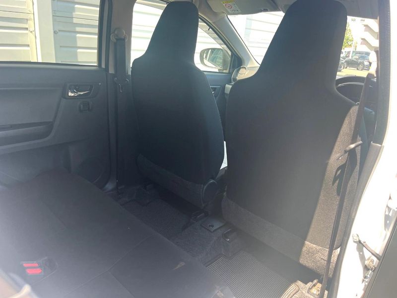2021 Toyota Pixis Epoch 5BA-LA350A (UW-6a696f7e3c106)[28]
