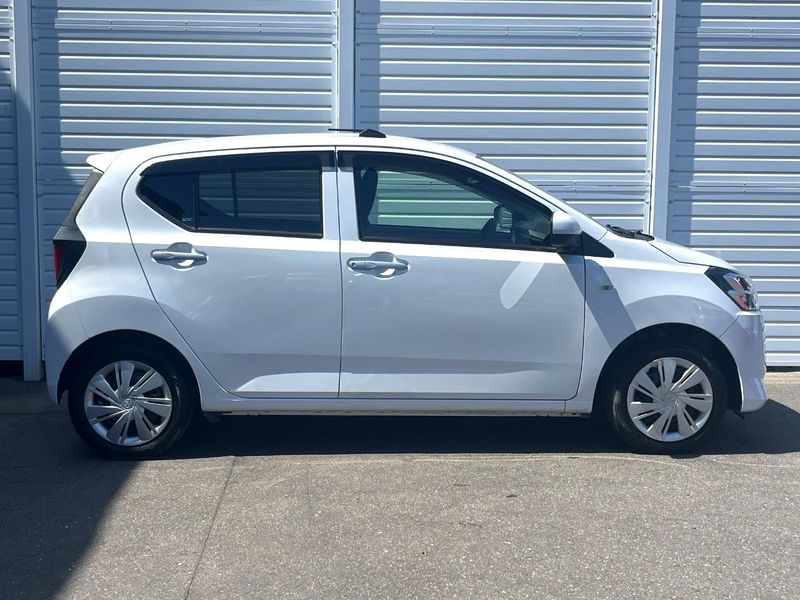 2021 Toyota Pixis Epoch 5BA-LA350A (UW-6a696f7e3c106)[25]