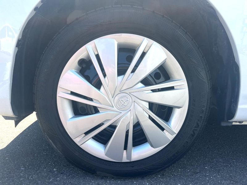 2021 Toyota Pixis Epoch 5BA-LA350A (UW-6a696f7e3c106)[9]