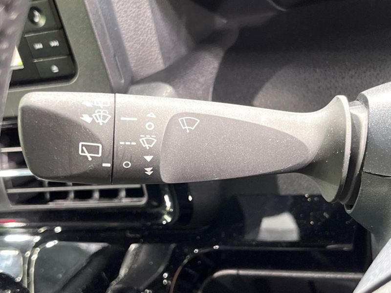 2021 Daihatsu Tanto 5BA-LA650S (UW-6a696f9836edc)[20]