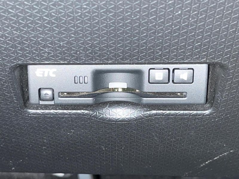 2021 Daihatsu Tanto 5BA-LA650S (UW-6a696f9836edc)[14]