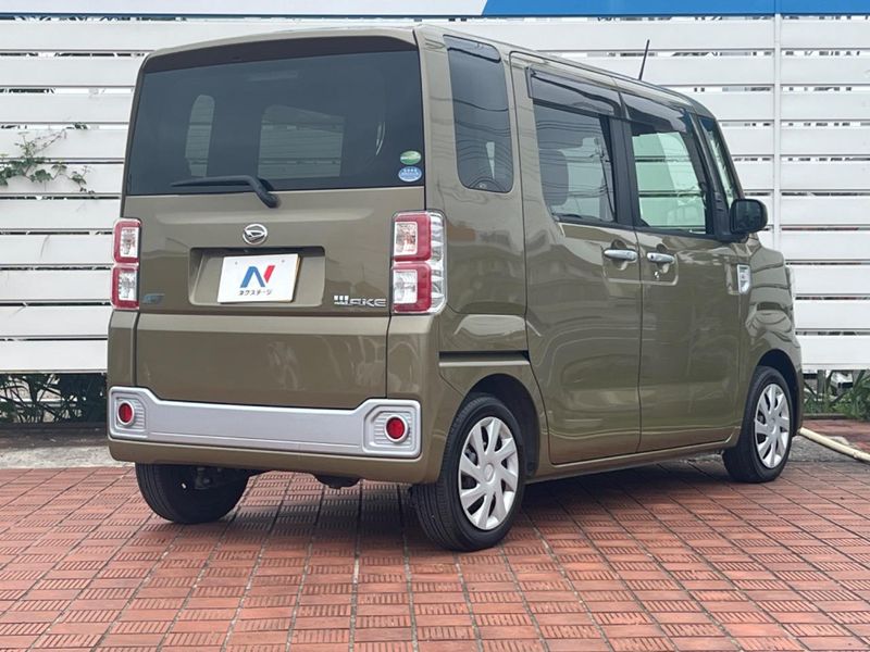 2014 Daihatsu Wake DBA-LA710S (UW-6a696fa364d64)[17]
