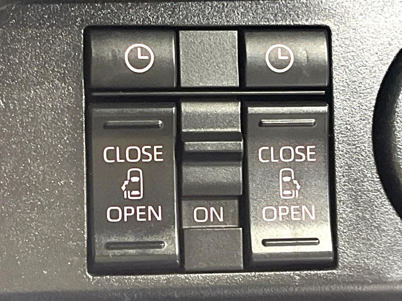 2021 Toyota Roomy 5BA-M900A (UW-6a696fc88798b)[22]