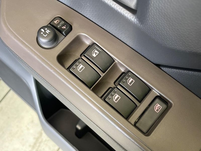 2024 Toyota Roomy 5BA-M900A (UW-6a696fd25b9de)[22]
