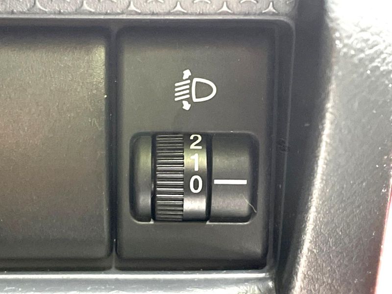 2014 Suzuki Hustler DBA-MR31S (UW-6a69701777f66)[29]