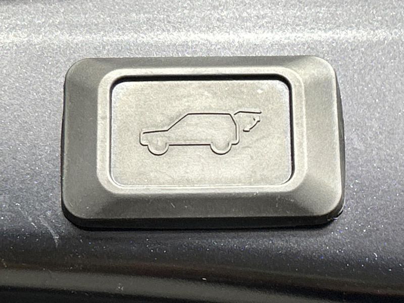 2020 Toyota RAV4 6BA-MXAA54 (UW-6a69703d729c7)[8]