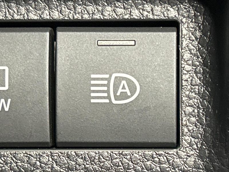 2020 Toyota RAV4 6BA-MXAA54 (UW-6a69703d729c7)[21]