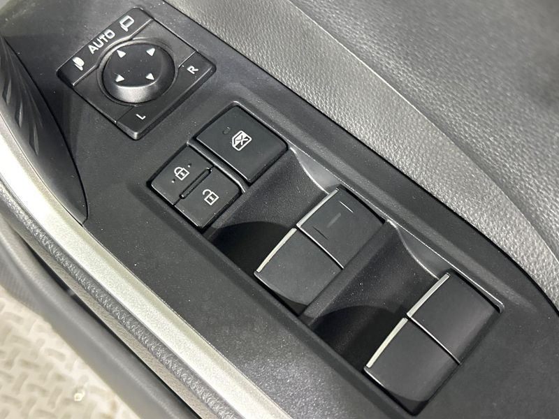 2020 Toyota RAV4 6BA-MXAA54 (UW-6a69703d729c7)[18]