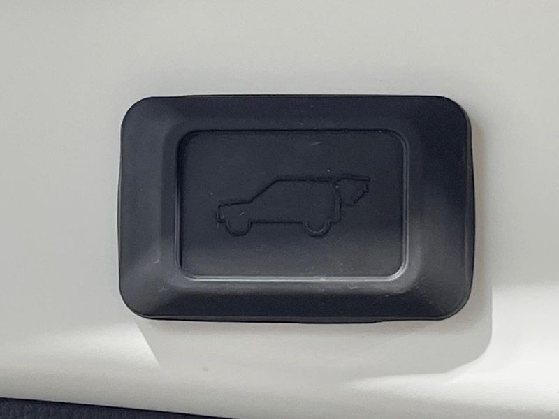 2022 Toyota RAV4 6BA-MXAA54 (UW-6a69704035c9e)[13]