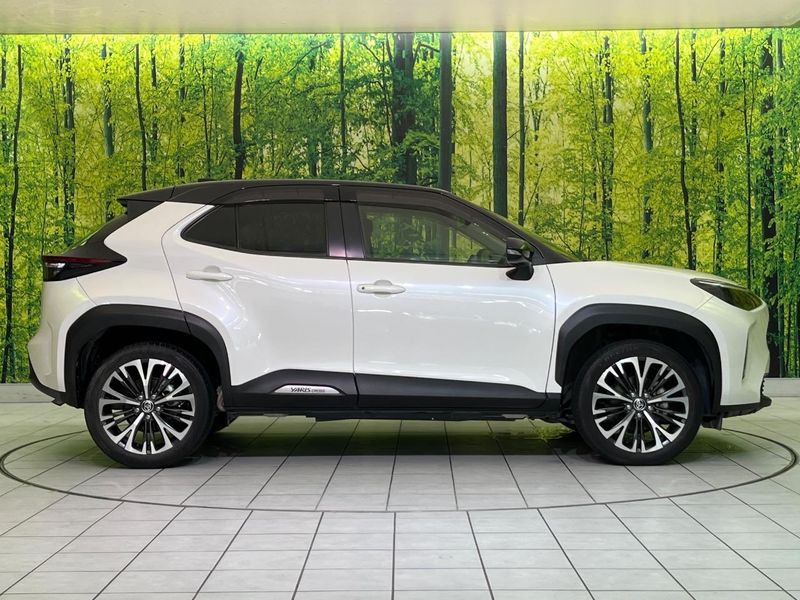 2022 Toyota Yaris Cross 6AA-MXPJ10 (UW-6a697051cdd8d)[9]