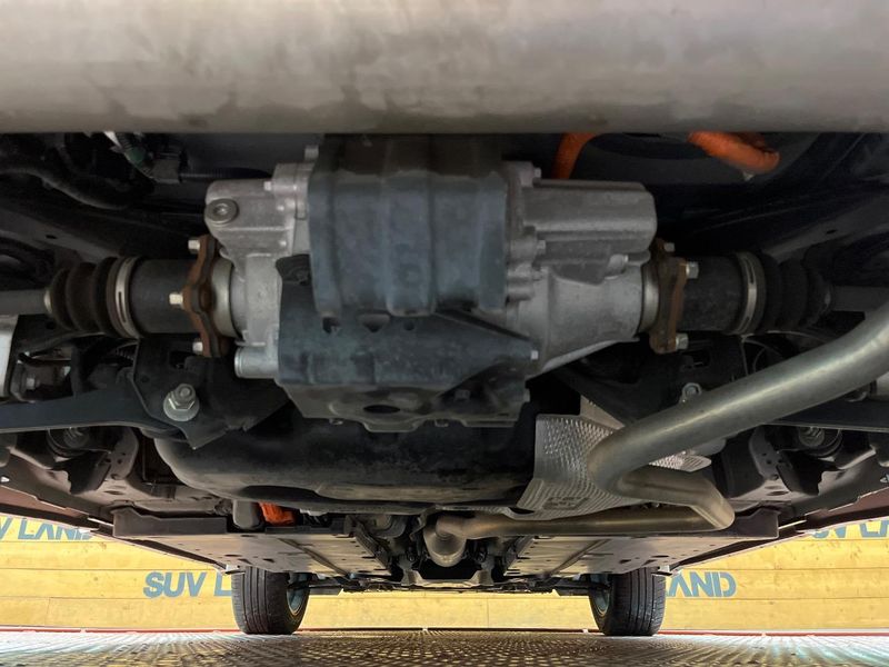 2020 Toyota Yaris Cross 6AA-MXPJ15 (UW-6a697058d3e48)[10]