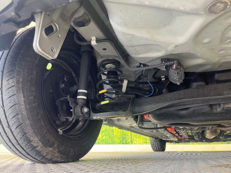 2023 Toyota Aqua 6AA-MXPK11 (UW-6a69705d91883)[25]