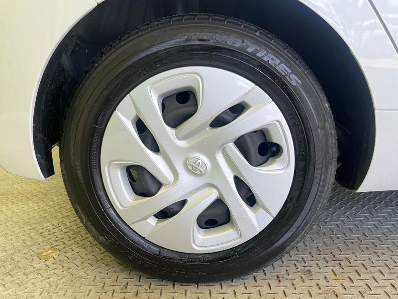 2023 Toyota Aqua 6AA-MXPK11 (UW-6a69705d91883)[21]