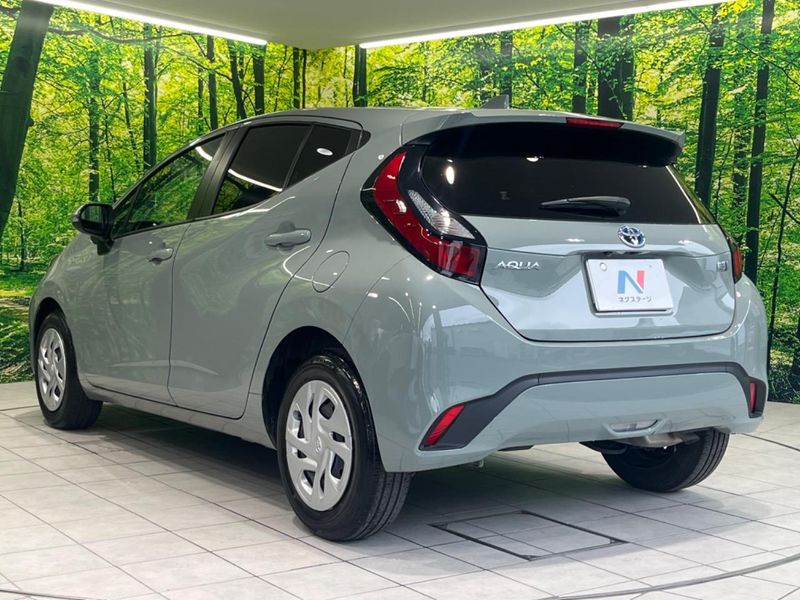 2023 Toyota Aqua 6AA-MXPK11 (UW-6a69705da7265)[13]