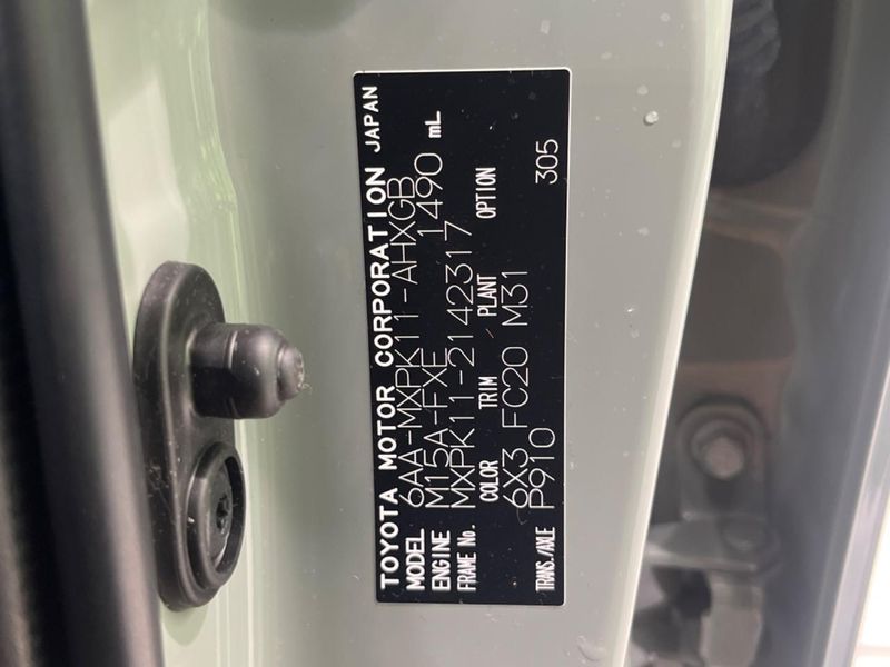 2023 Toyota Aqua 6AA-MXPK11 (UW-6a69705da7265)[1]