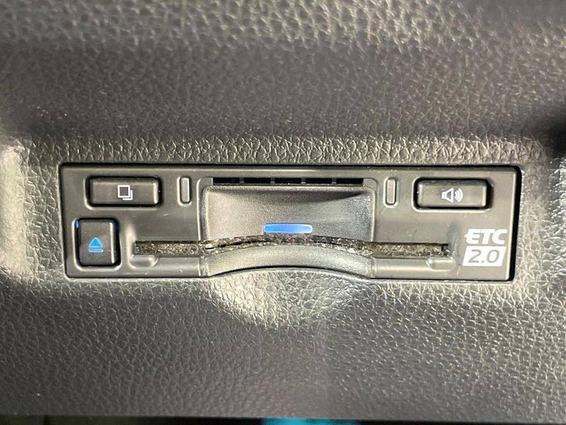 2024 Toyota Sienta 6AA-MXPL10G (UW-6a6970653c970)[24]