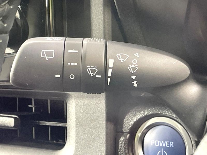 2024 Toyota Sienta 6AA-MXPL10G (UW-6a6970653c970)[21]