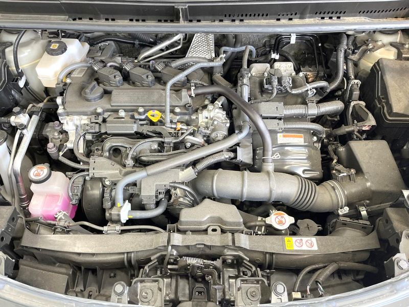2025 Toyota Sienta 6AA-MXPL10G (UW-6a697066e62b6)[4]
