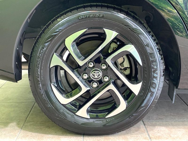 2025 Toyota Sienta 6AA-MXPL10G (UW-6a69706729428)[9]