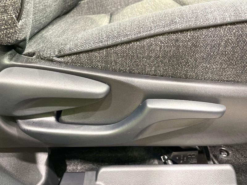 2025 Toyota Sienta 6AA-MXPL10G (UW-6a69706729428)[11]