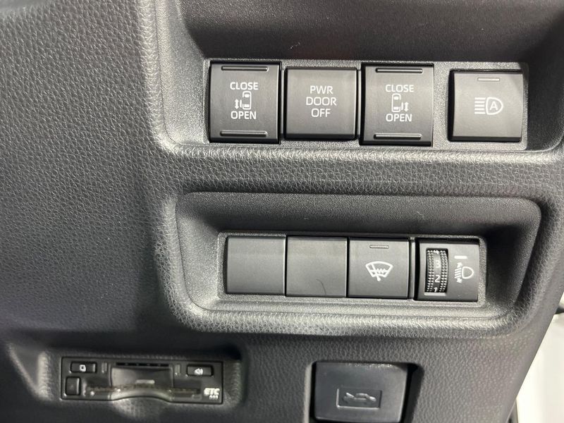 2025 Toyota Sienta 6AA-MXPL15G (UW-6a69706ac3c05)[13]